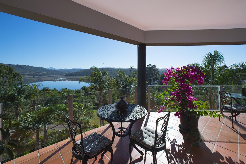 Lagoon View Villa นิสนา ภายนอก รูปภาพ